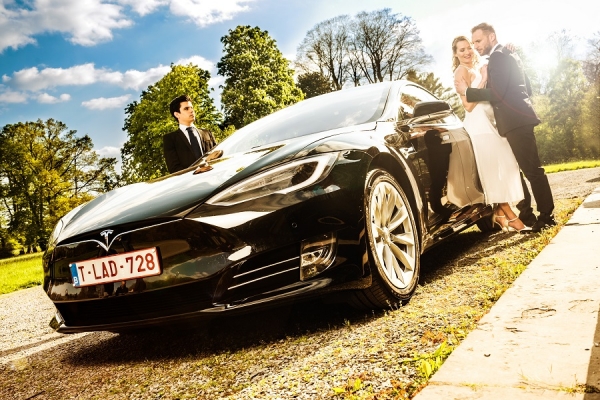 Tesla S Executive Limousine VIP